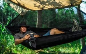 MYNEST HAMMOCK WITH NET D19025