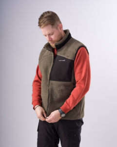 SUMMIT SHERPA FLEECE VEST K04016